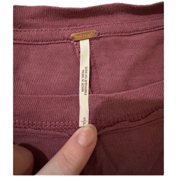 Free People Slouchy Tunic Small Smokey Wings Shirred Hem Crochet Dolman maroon - Picture 5 of 6